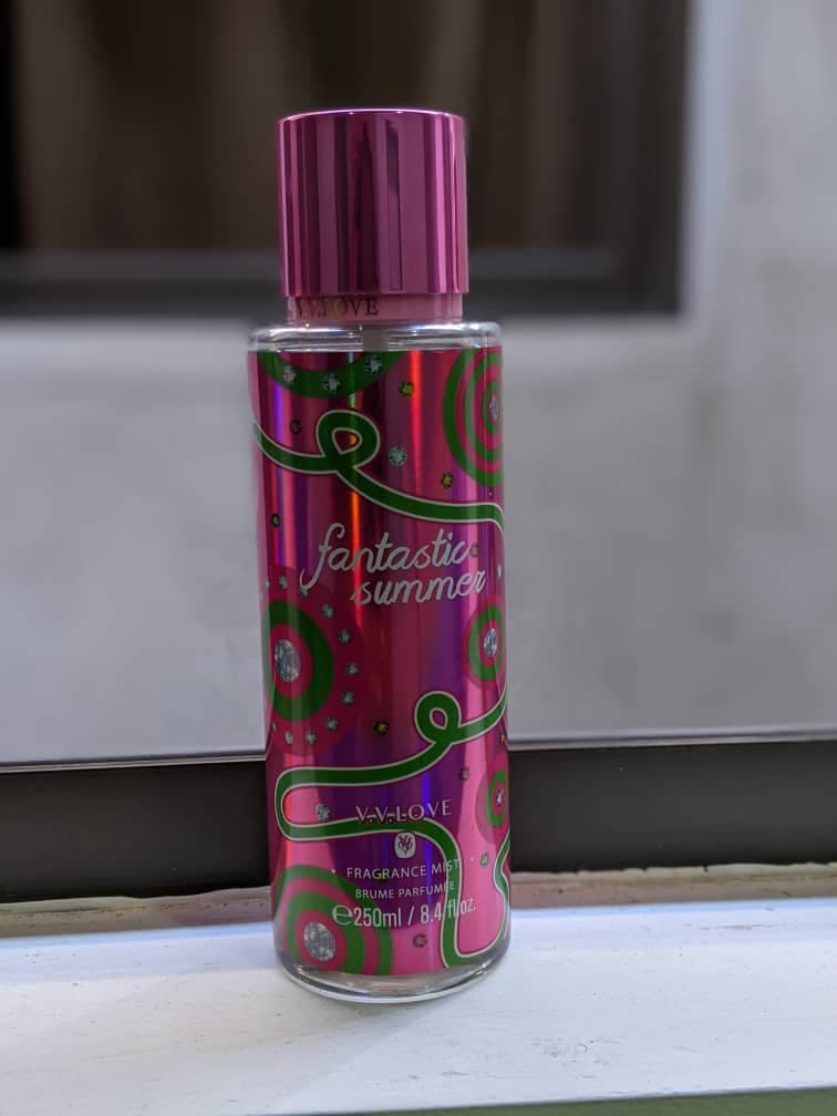 Vvlove body mist (fantastic summer)