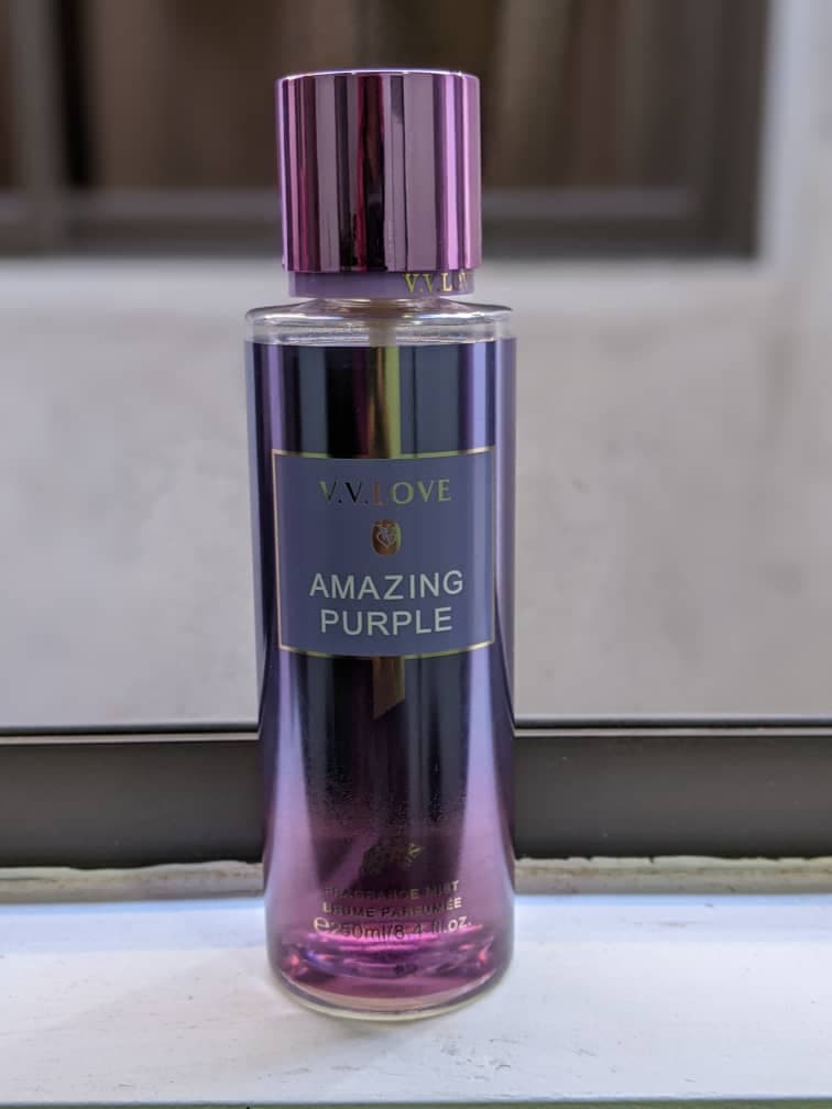 Vvlove body mist (Amazing purple)